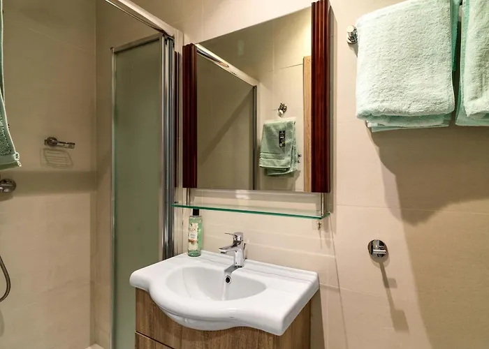 Walk - Central, Cool, Cute, Convenient Casa vacanze Limisso