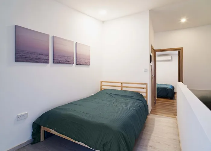 Walk - Central, Cool, Cute, Convenient Casa vacanze Limisso